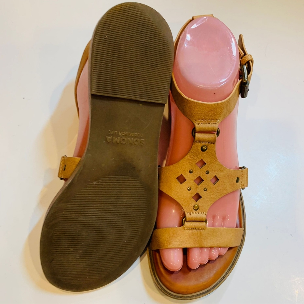 Sandals - Picture 5 of 7